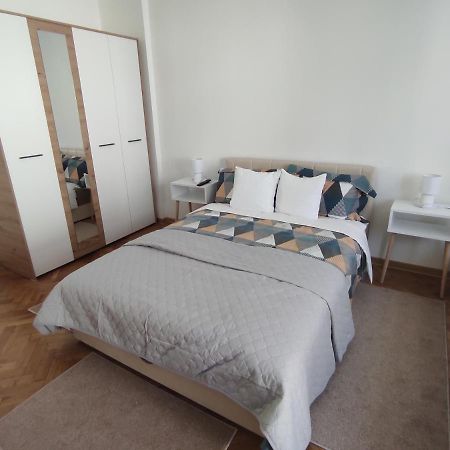 Apartman Nicolas Belgrád Kültér fotó