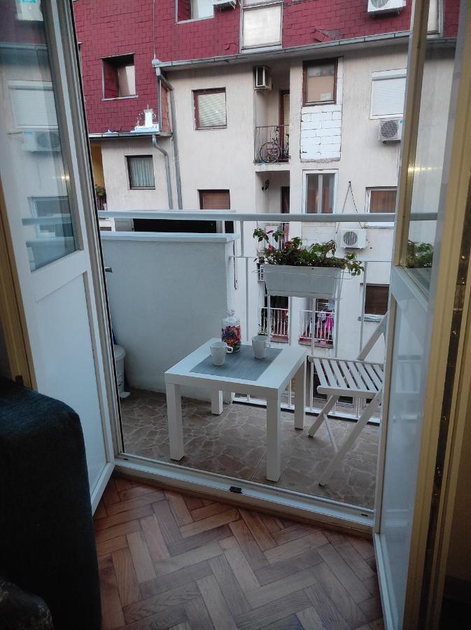 Apartman Nicolas Belgrád Kültér fotó